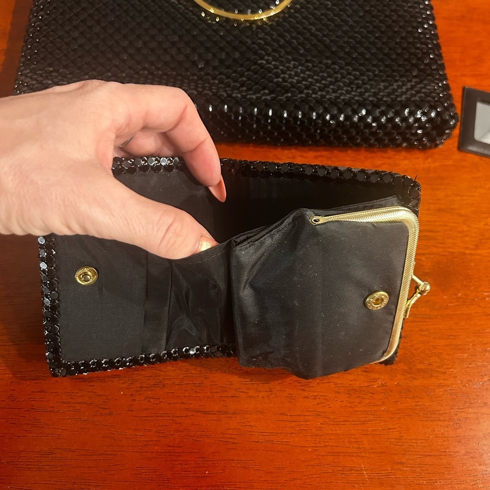 Black chainmail clutch with Gold Accents and matching wallet - Picture 11 of 11